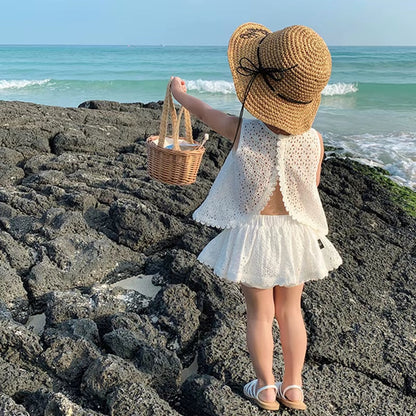 Summer Grace: 2024 Hollow Lace Sleeveless Set for Baby Girls
